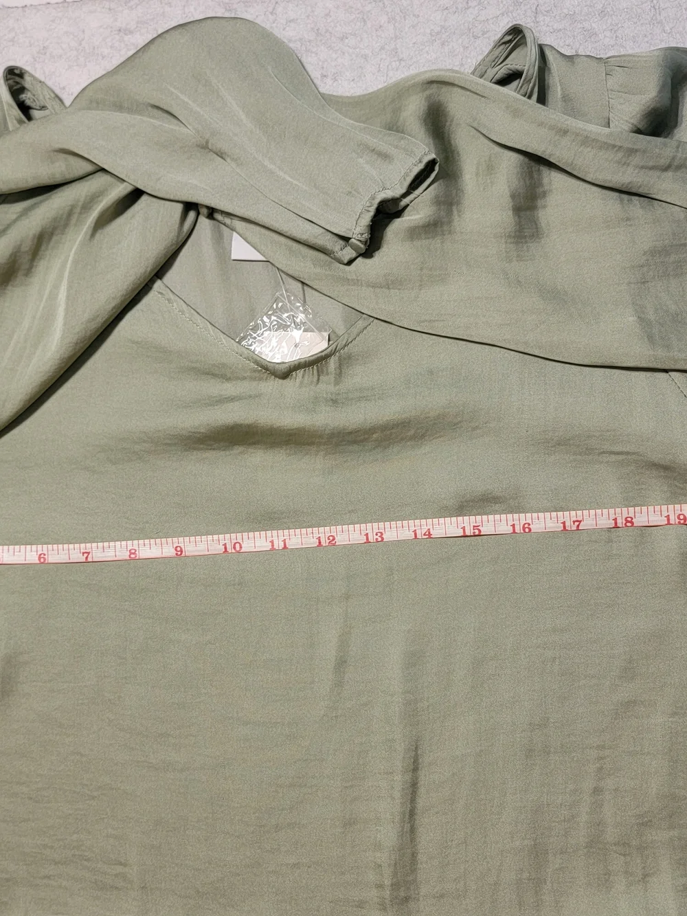 NWT Carmen Womens XL Sage Green Silky V-Neck Long Sleeve Blouse Top - Picture 8 of 16